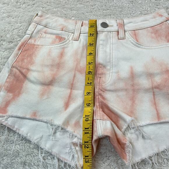 Mavi Rosie High Rise 90s shorts tie dye pale blush batik pink, size 24 NWT - Picture 4 of 10
